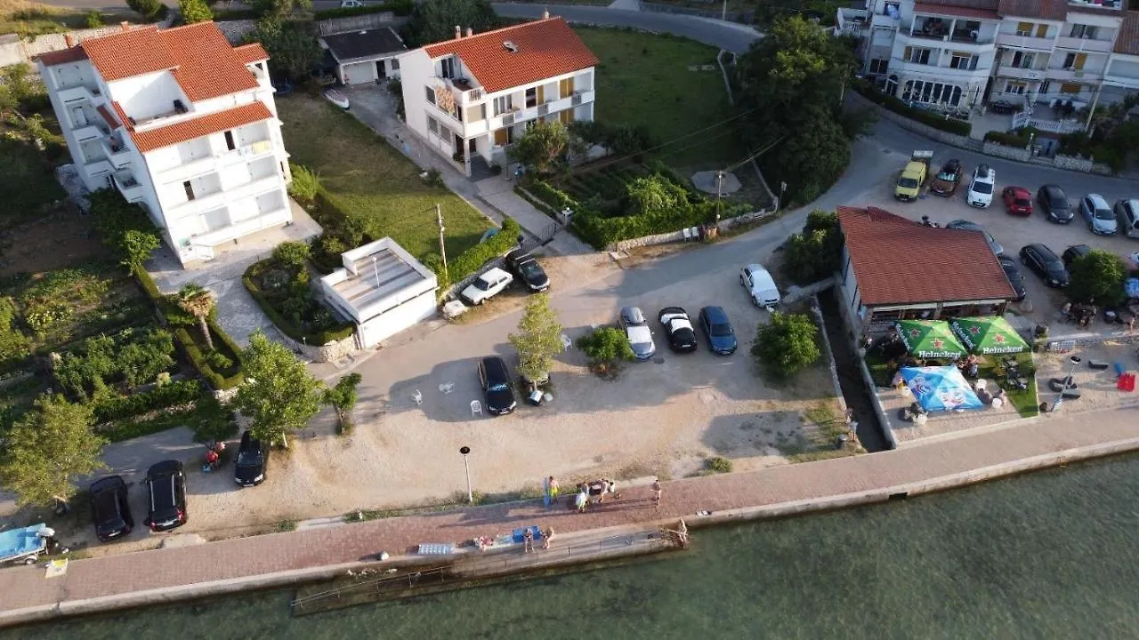 Apartment Apartmani Sara Supetarska Draga