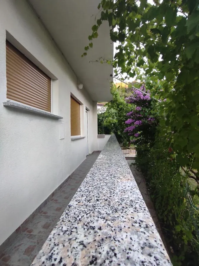 Apartmani Sara Supetarska Draga Apartment